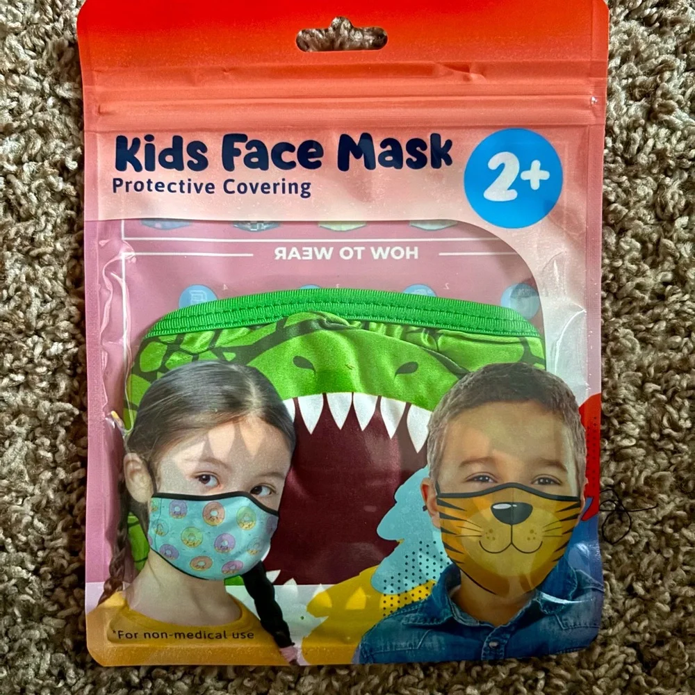😷 Kids Dinosaur Face Mask